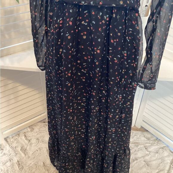 AQUA NWT BLACK COTTAGE CORE FLORAL DRESS SIZE SMALL 1217 - Picture 4 of 10